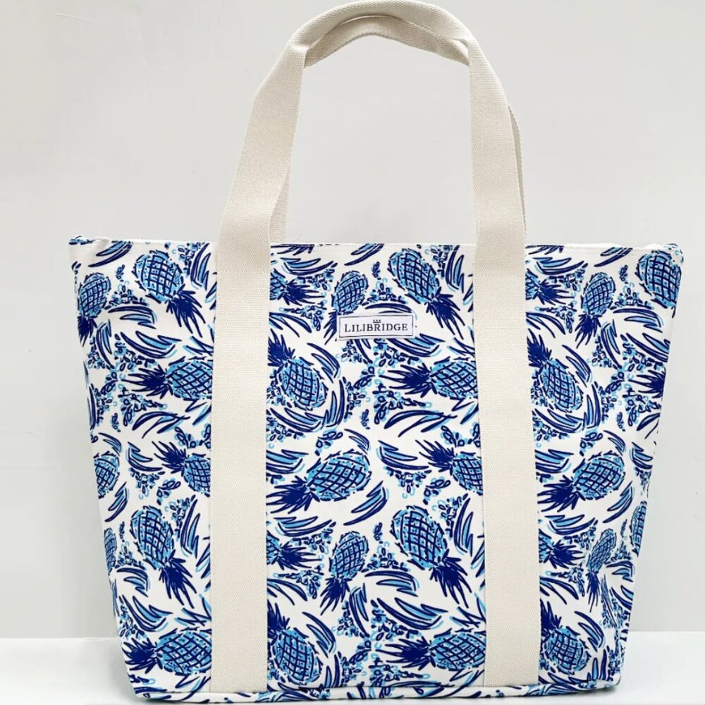 NIB Lilibridge The Boat Bag, Signature Pineapple